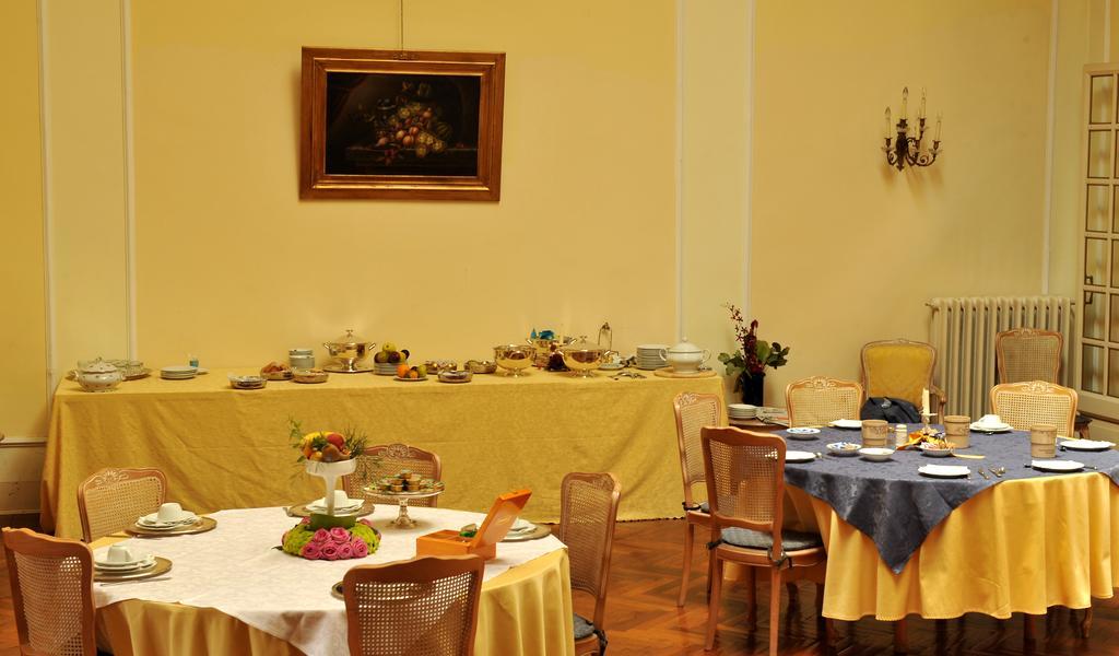 Grande Albergo Quattro Stagioni Rieti Esterno foto