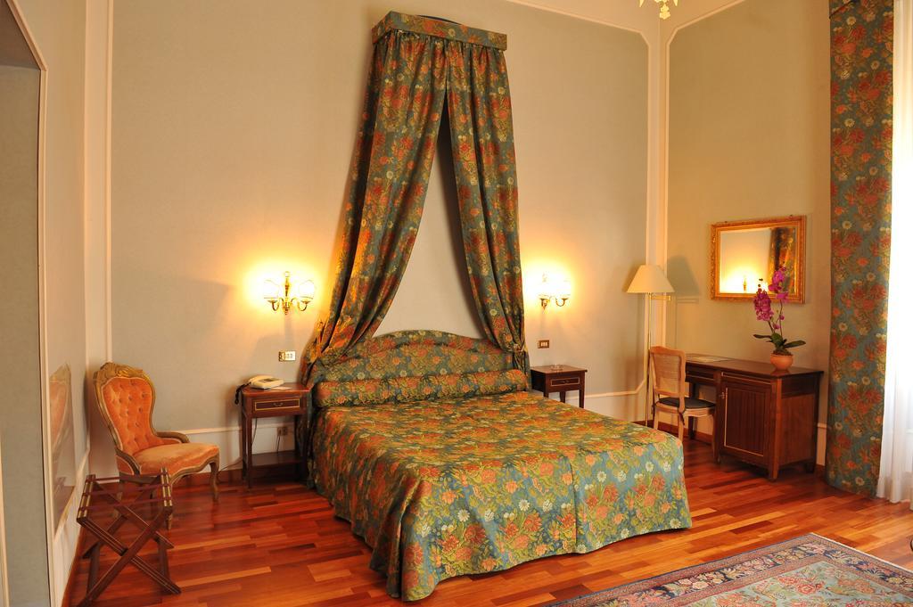 Grande Albergo Quattro Stagioni Rieti Camera foto