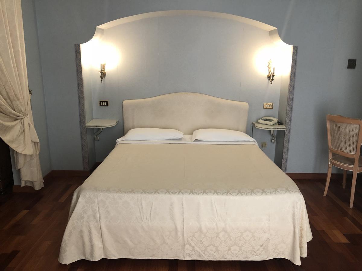 Grande Albergo Quattro Stagioni Rieti Esterno foto