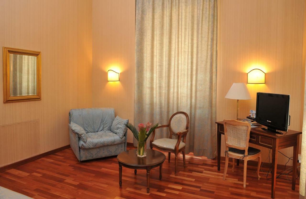 Grande Albergo Quattro Stagioni Rieti Esterno foto