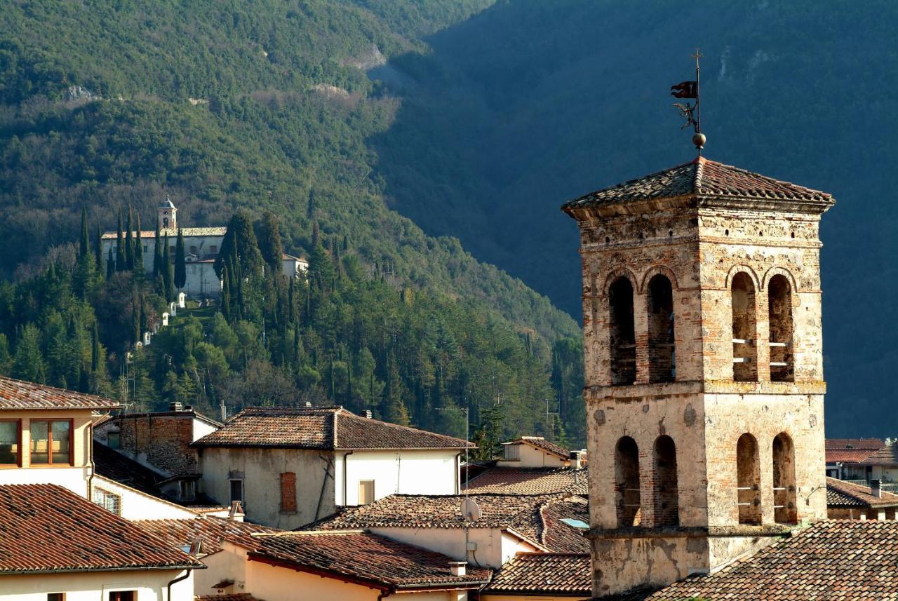 Grande Albergo Quattro Stagioni Rieti Esterno foto